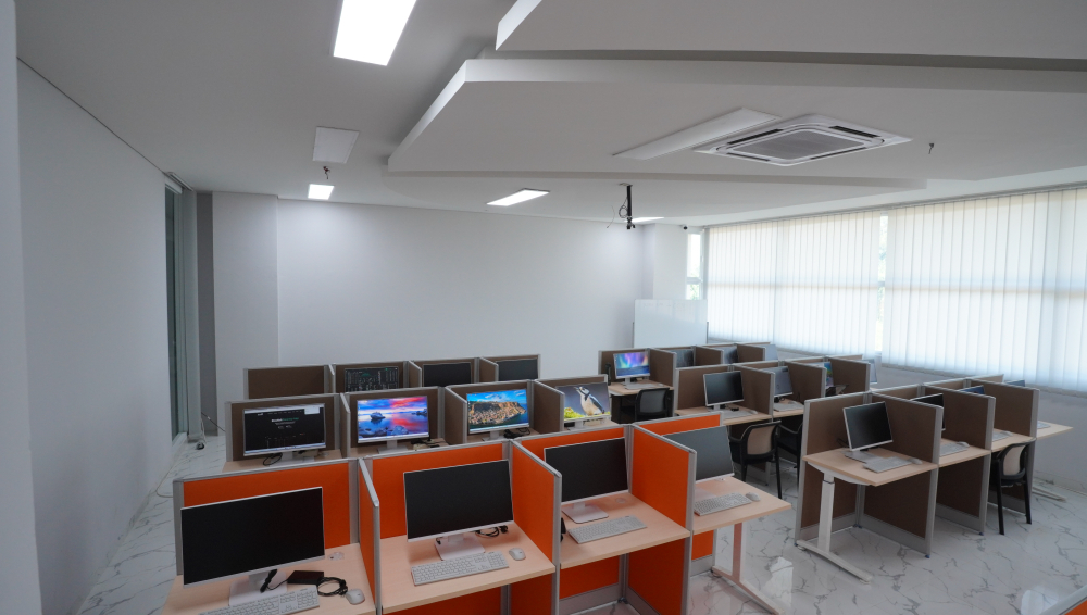 universities offering the Management study program.jpg